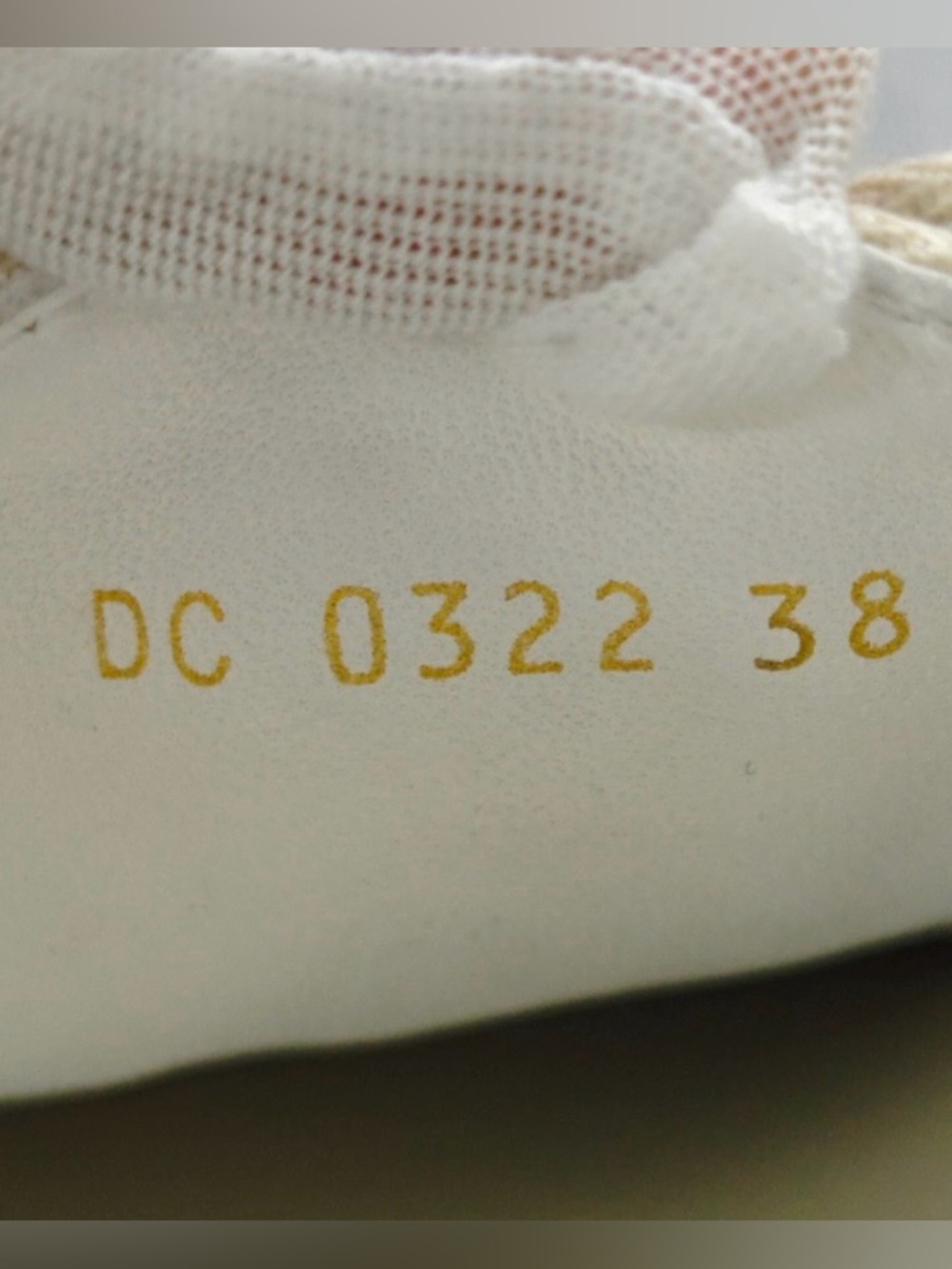 Christian Dior Walk N’ Dior Sneakers - Picture 3 of 10